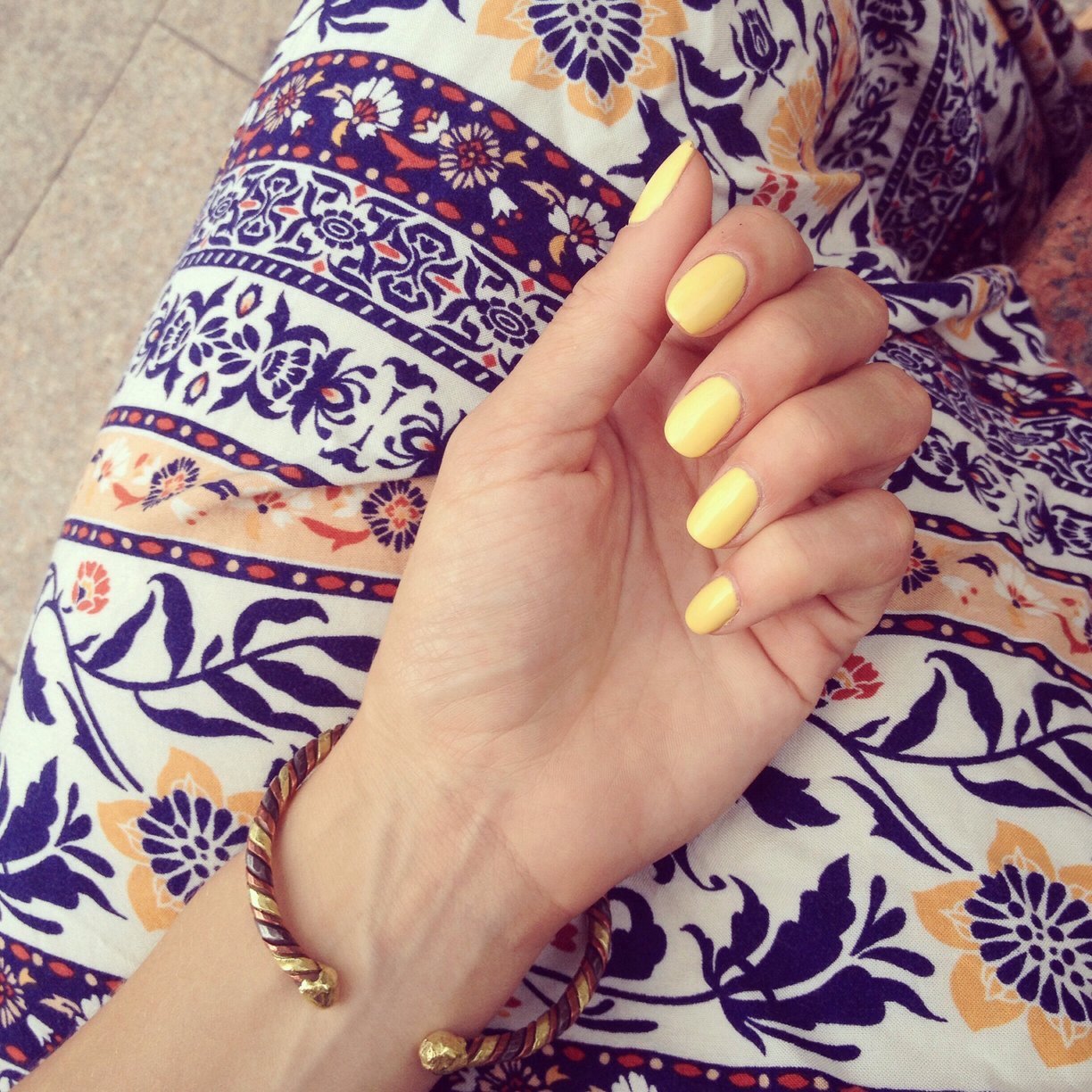 lemony nails