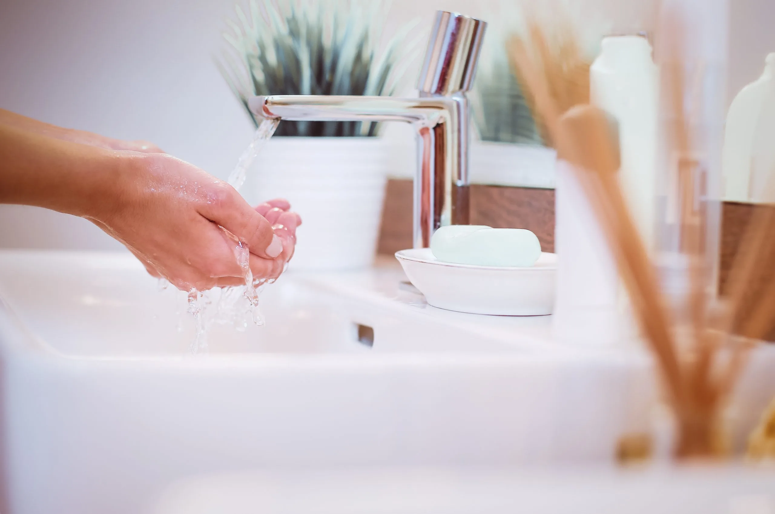 Breaking out from New Products? 5 Things to Know About Trying New Skin Care