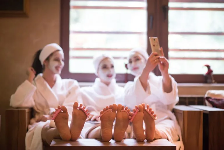 A Private Party at the Spa for Spring Break? Yes, Please!