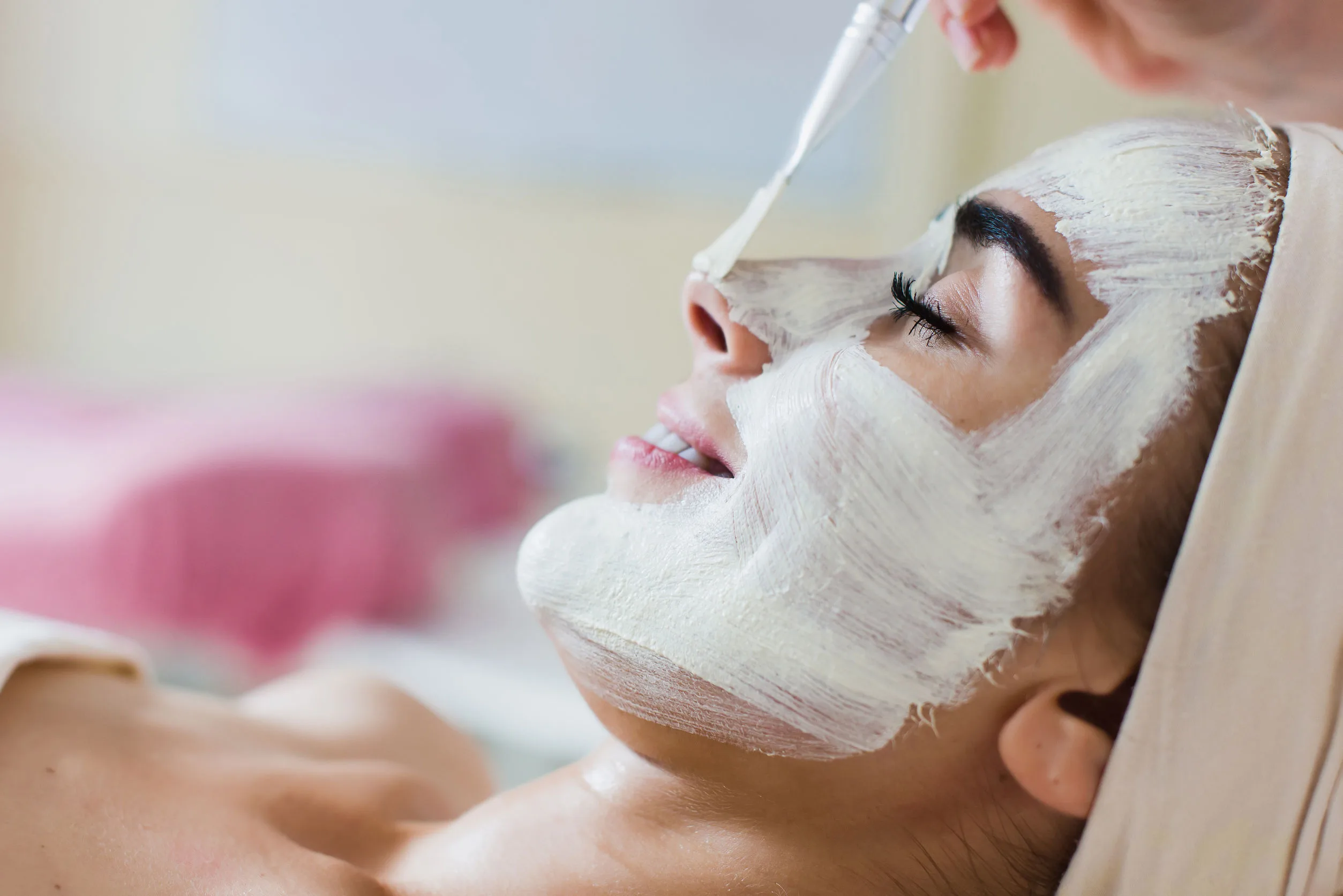 What Causes Adult Acne? Botanica Day Spa Has the Answers!
