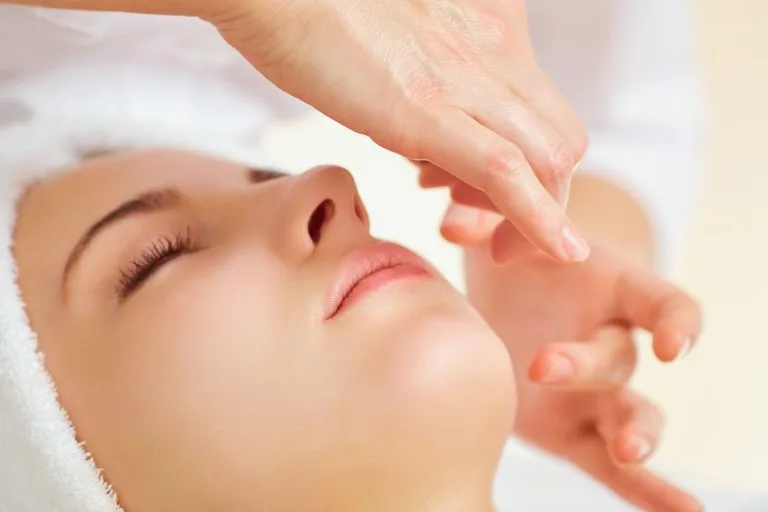 caviar facial Caviar isn’t Just for Dreams & Champagne Wishes: Why a Caviar Facial is a Must