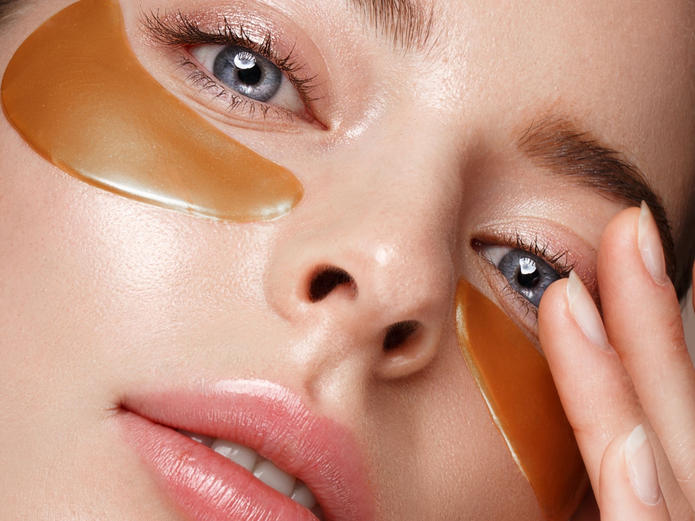 how to hydrate the eye area